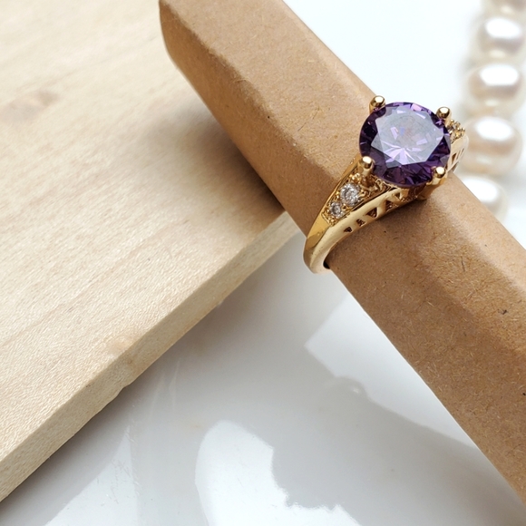 ๐ซ Stunning Amethyst Gold Ring size 6 - Picture 6 of 8